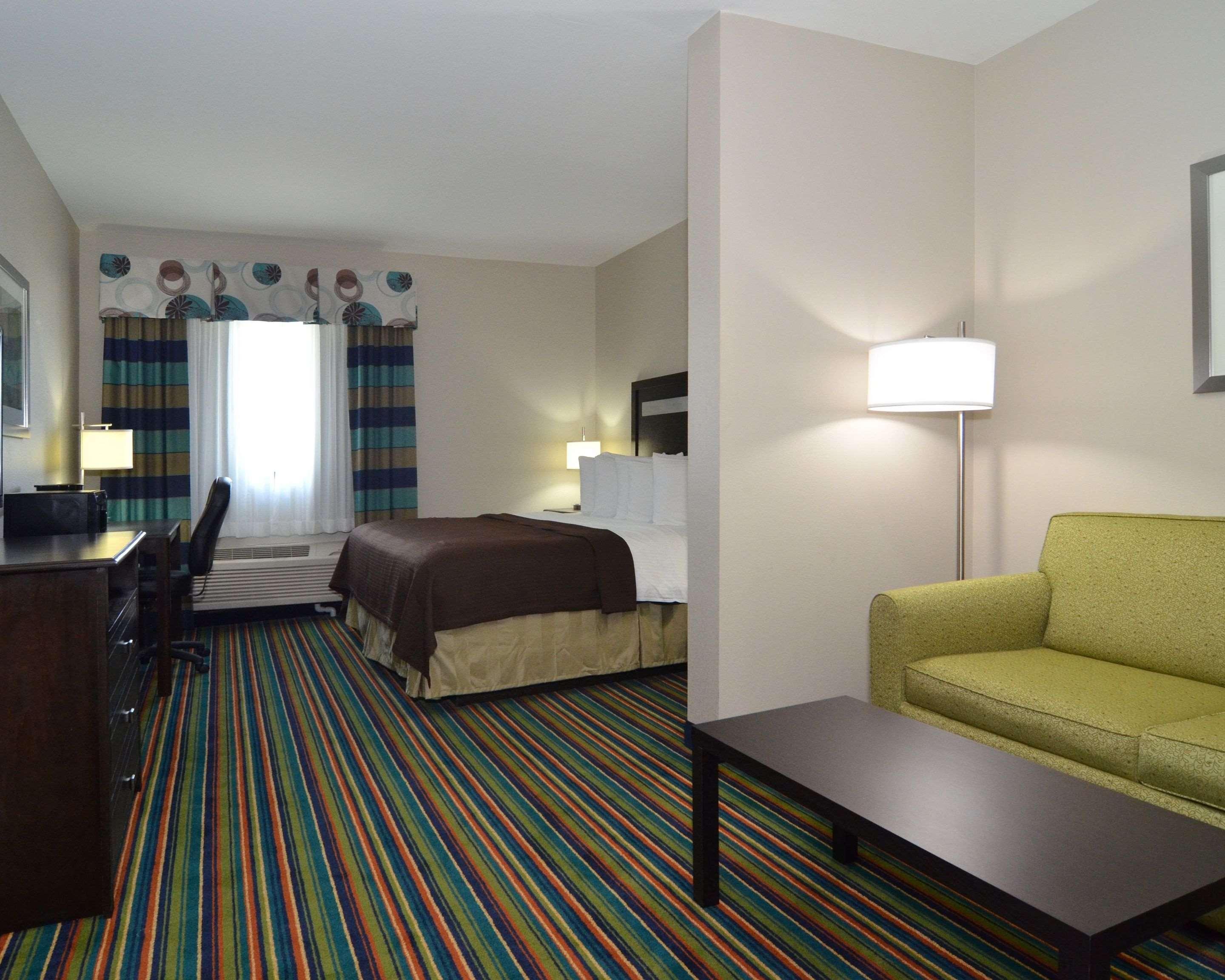 Quality Inn & Suites Kenedy - Karnes City Exterior foto